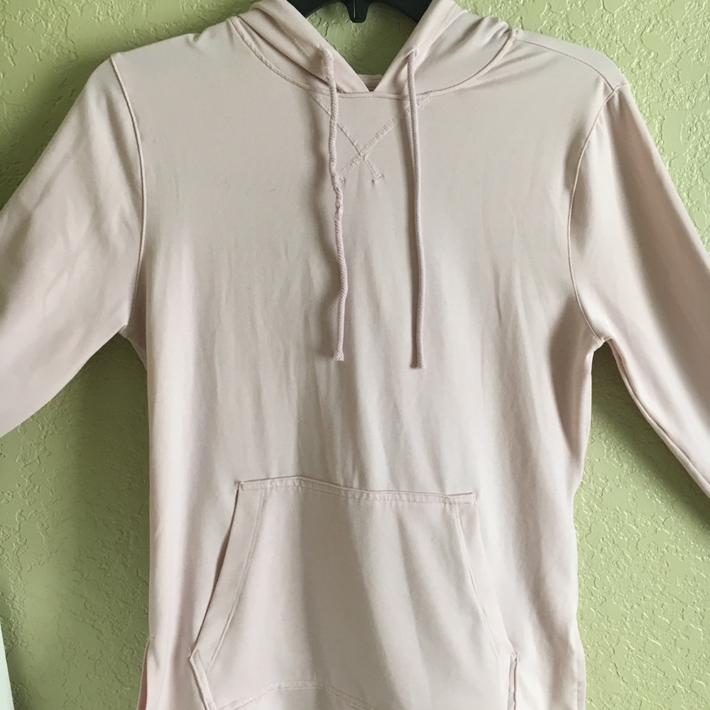 Light pink Nike dri fit